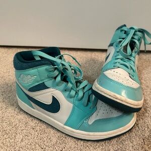 Teal and White Nike Air Jordan 1 Mid WMNS 7